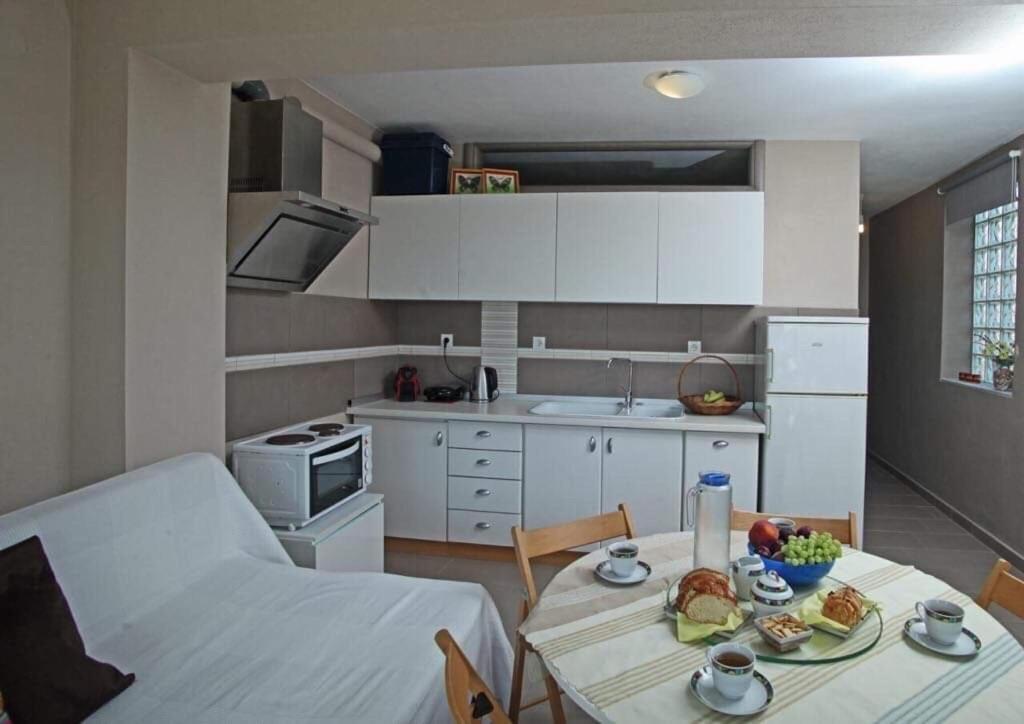 See To Sea Apartments Paralia Dionisiou Extérieur photo