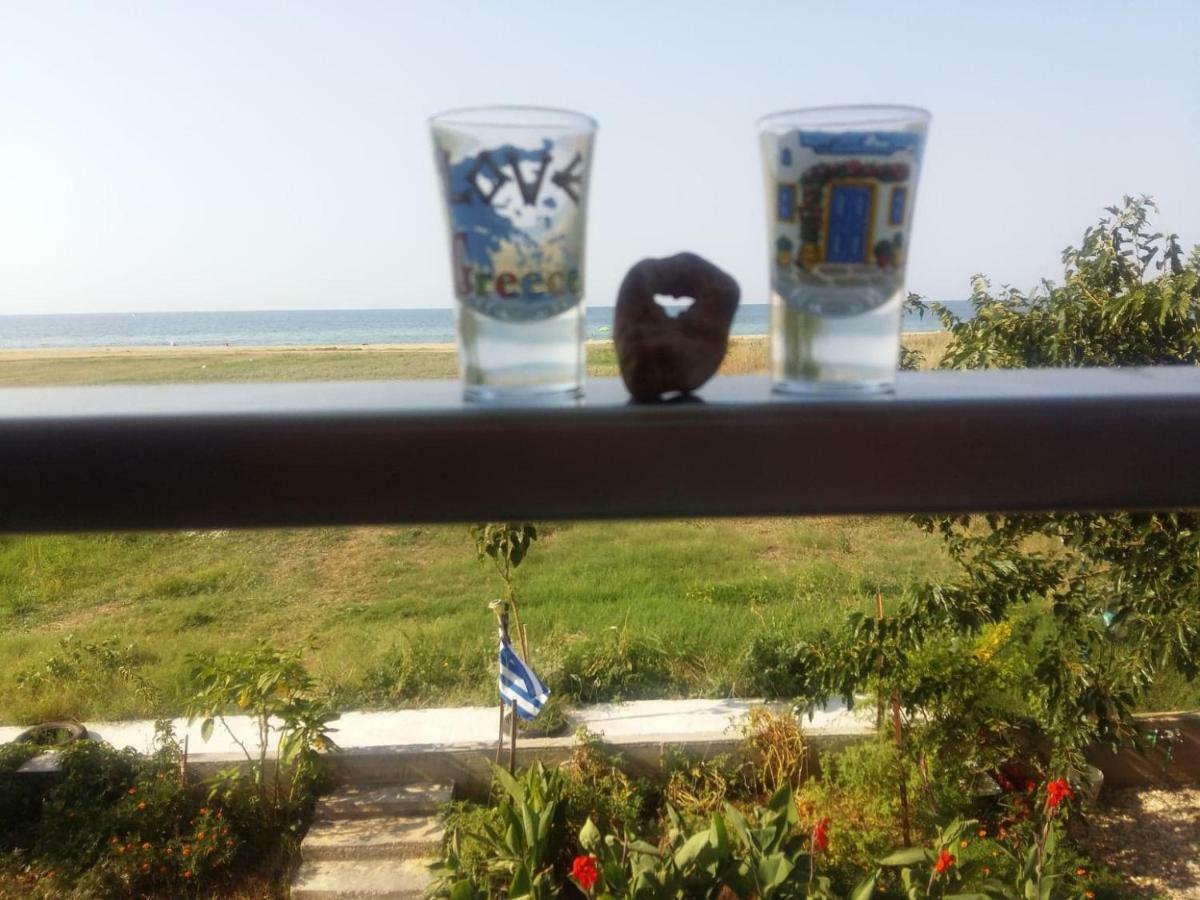 See To Sea Apartments Paralia Dionisiou Extérieur photo