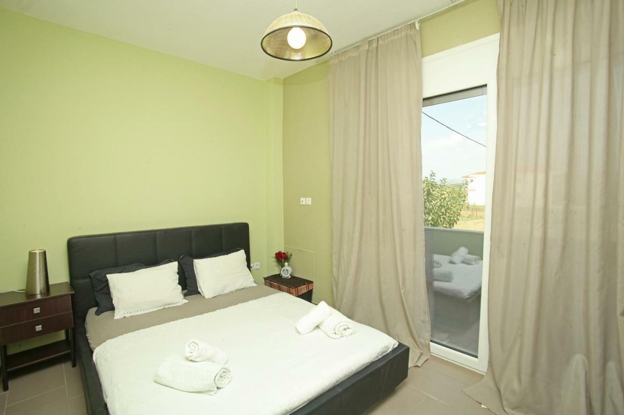 See To Sea Apartments Paralia Dionisiou Extérieur photo