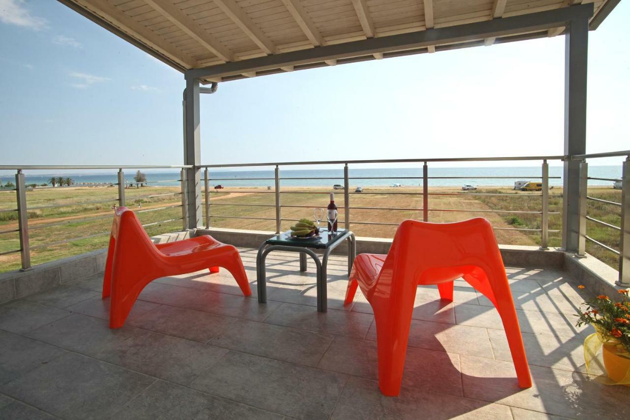 See To Sea Apartments Paralia Dionisiou Extérieur photo