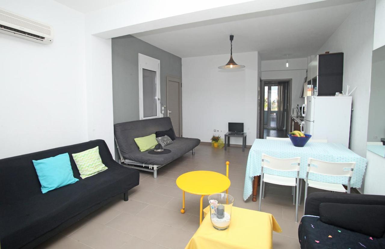 See To Sea Apartments Paralia Dionisiou Extérieur photo